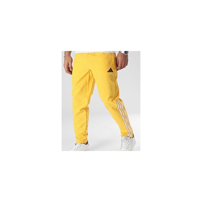 JUVE - PANTALON PRESENTATION ADIDAS SAISON 2023/2024 XS  - 1 JUVE - PANTALON PRESENTATION ADIDAS SAISON 2023/2024 XS  - 1